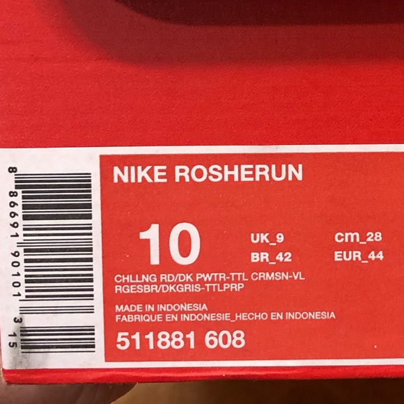 Nike Roshe Run Red & Grey Suede Unisex Sneakers - Picture 8 of 8